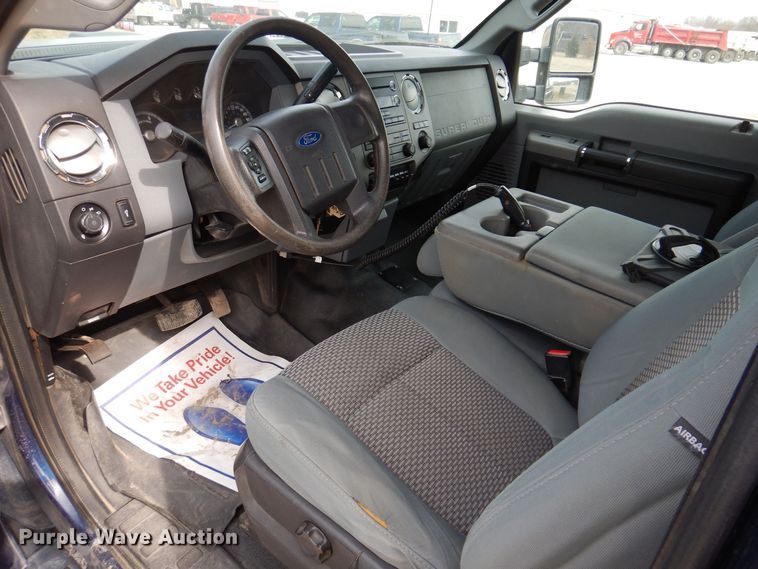 image for item MO9586 2011 Ford F250 Super Duty XLT  SuperCab pickup truck