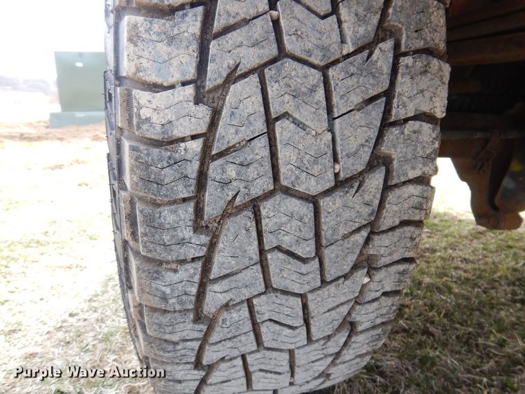 image for item MO9586 2011 Ford F250 Super Duty XLT  SuperCab pickup truck