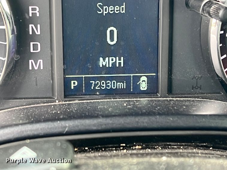 image for item MQ9856 2014 Chevrolet Silverado 1500  pickup truck