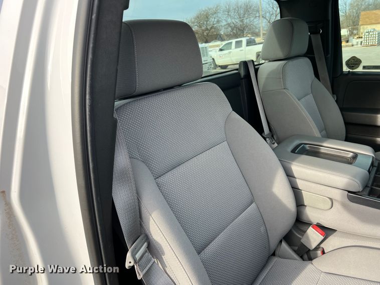 image for item MQ9856 2014 Chevrolet Silverado 1500  pickup truck