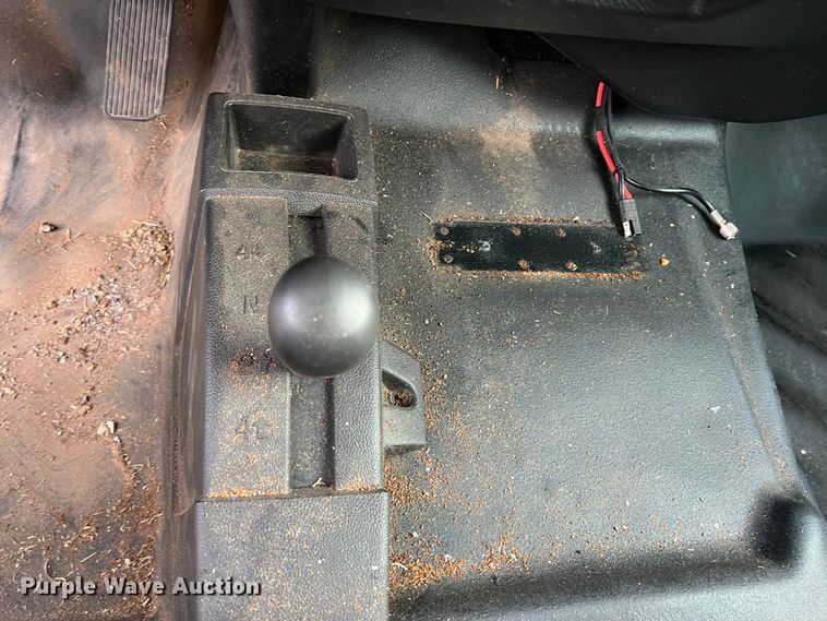 image for item MQ9857 2017 Chevrolet Silverado 1500  Double Cab pickup truck