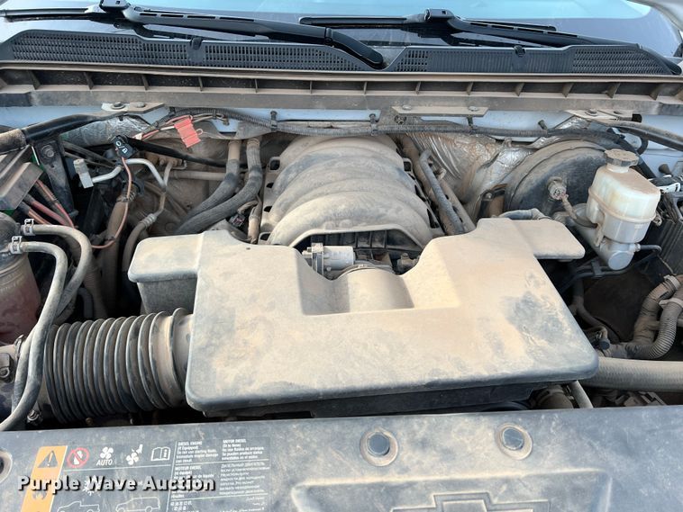 image for item MQ9857 2017 Chevrolet Silverado 1500  Double Cab pickup truck