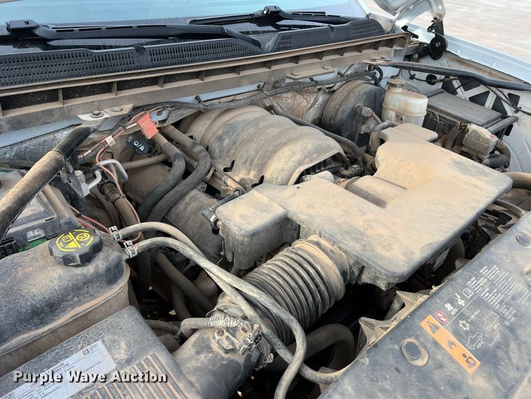 image for item MQ9857 2017 Chevrolet Silverado 1500  Double Cab pickup truck