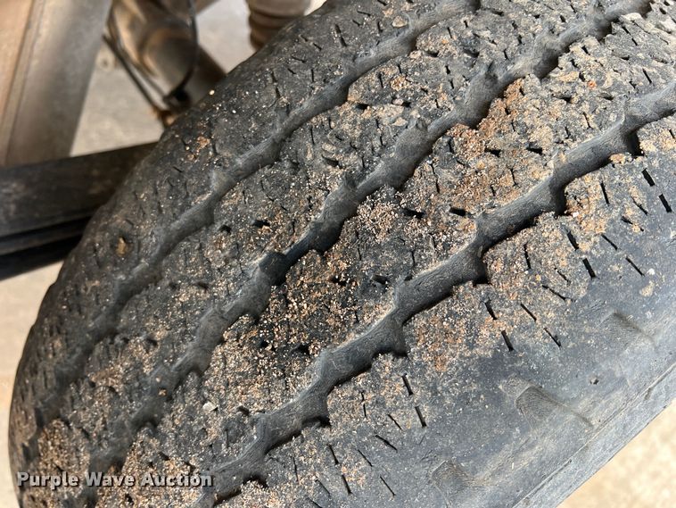 image for item MQ9857 2017 Chevrolet Silverado 1500  Double Cab pickup truck