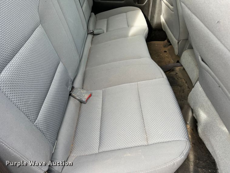 image for item MQ9859 2017 Chevrolet Silverado 1500  Double Cab pickup truck