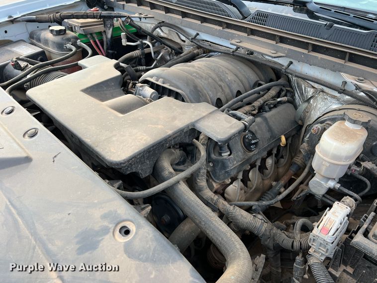 image for item MQ9859 2017 Chevrolet Silverado 1500  Double Cab pickup truck