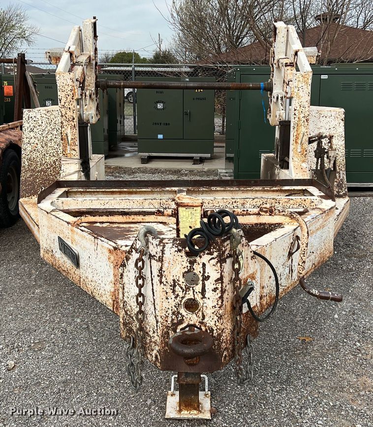 image for item MQ9861 2000 Keifer  reel trailer