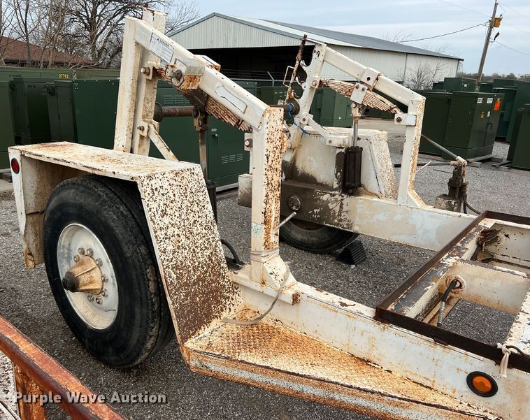 image for item MQ9861 2000 Keifer  reel trailer