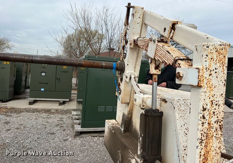 image for item MQ9861 2000 Keifer  reel trailer