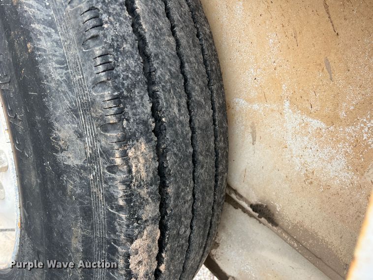 image for item MQ9861 2000 Keifer  reel trailer