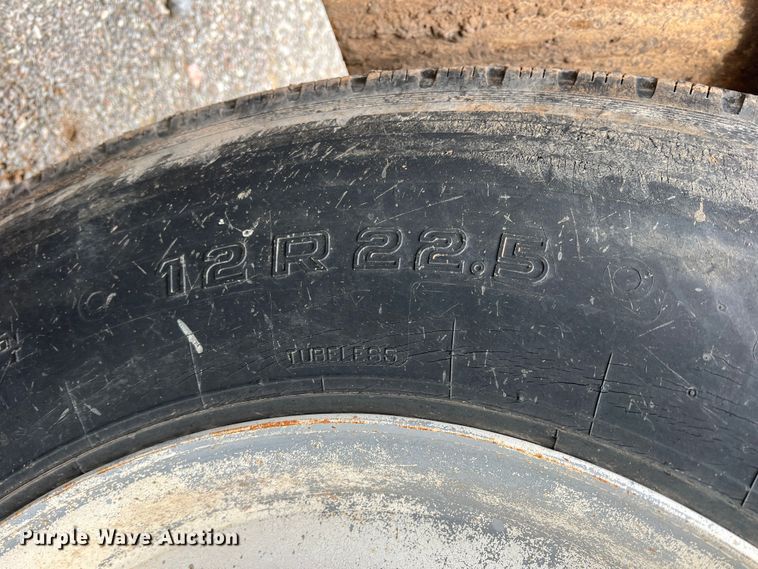 image for item MQ9861 2000 Keifer  reel trailer