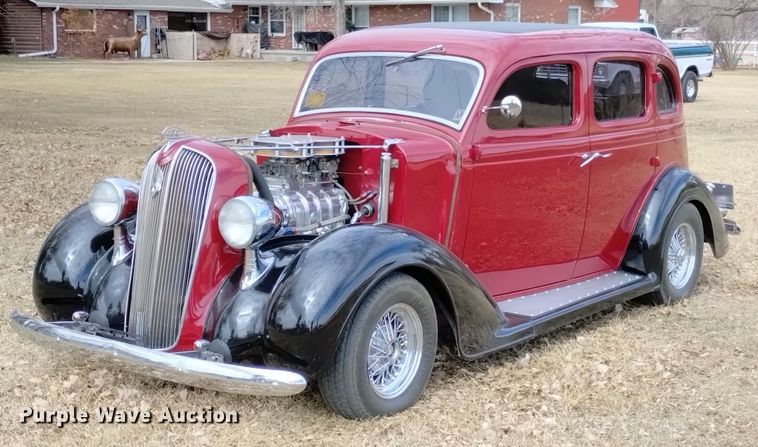 image for item MR9749 1936 Plymouth P2