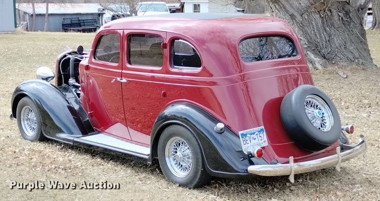 image for item MR9749 1936 Plymouth P2