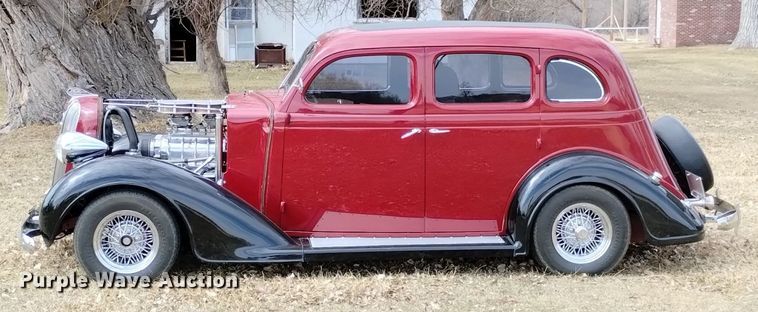 image for item MR9749 1936 Plymouth P2