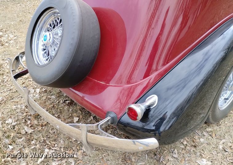 image for item MR9749 1936 Plymouth P2