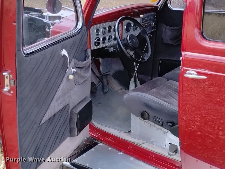 image for item MR9749 1936 Plymouth P2