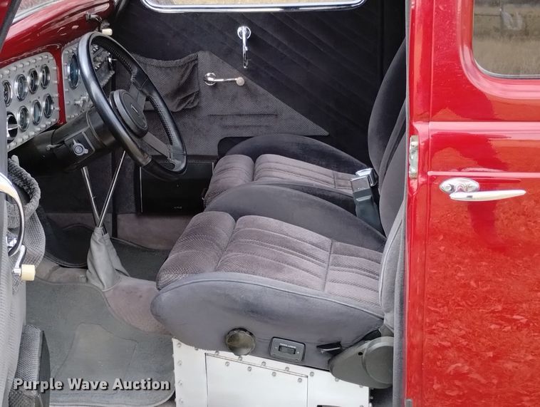 image for item MR9749 1936 Plymouth P2