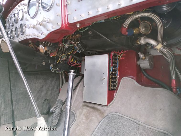 image for item MR9749 1936 Plymouth P2