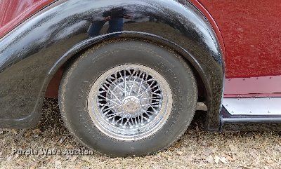 image for item MR9749 1936 Plymouth P2