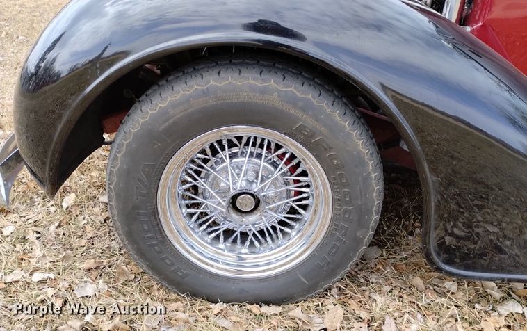 image for item MR9749 1936 Plymouth P2