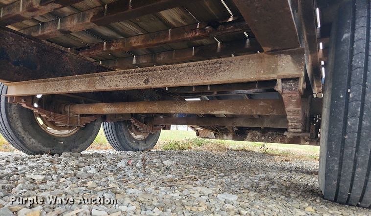 image for item MW9538 1997 Loadmaster  equipment trailer