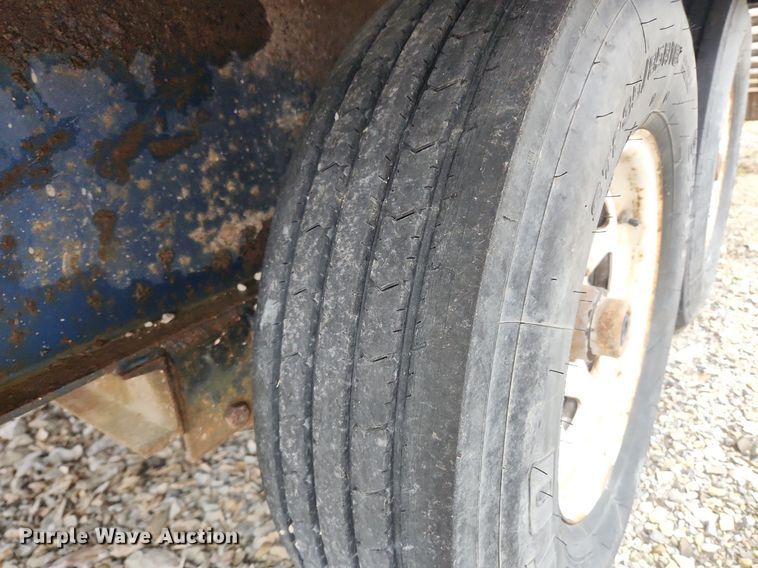 image for item MW9538 1997 Loadmaster  equipment trailer