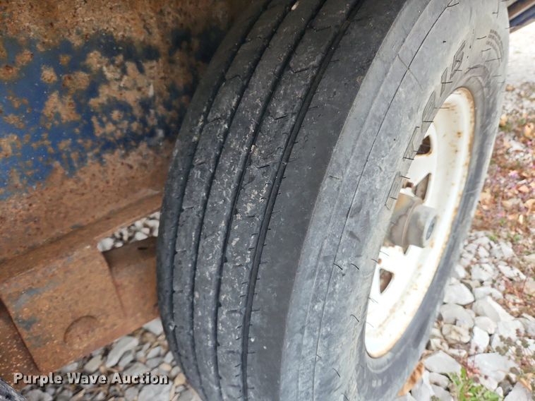 image for item MW9538 1997 Loadmaster  equipment trailer