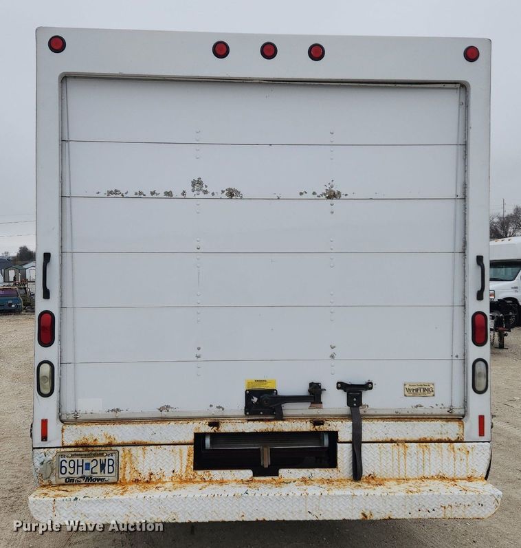 image for item MW9542 2003 Ford E350 Super Duty  box truck