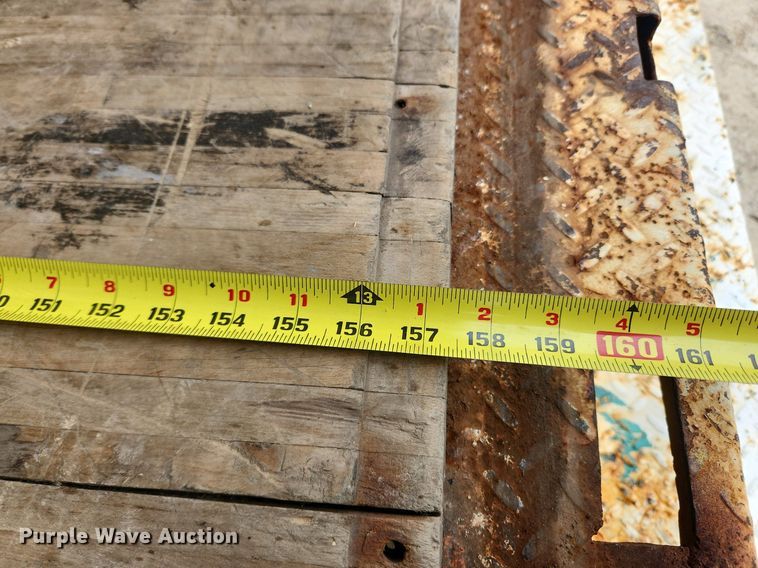 image for item MW9542 2003 Ford E350 Super Duty  box truck