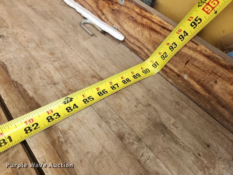 image for item MW9542 2003 Ford E350 Super Duty  box truck