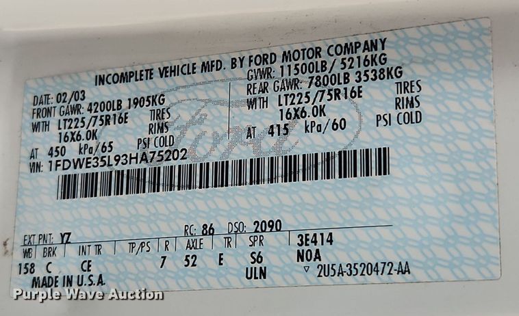 image for item MW9542 2003 Ford E350 Super Duty  box truck