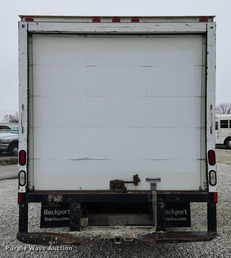 image for item MW9551 2013 Ford E450 Super Duty  box truck