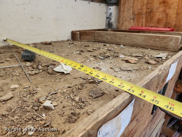 image for item MW9551 2013 Ford E450 Super Duty  box truck