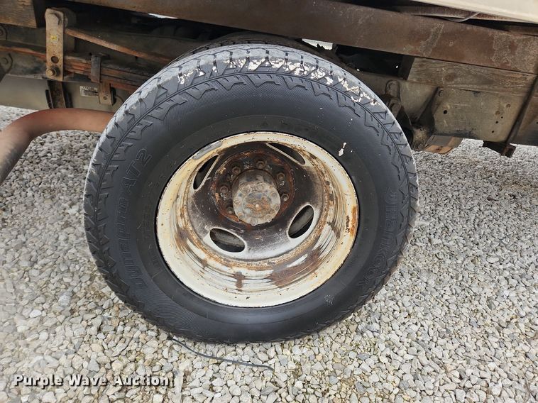 image for item MW9551 2013 Ford E450 Super Duty  box truck