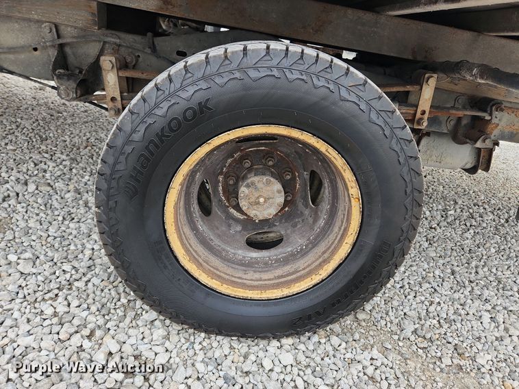 image for item MW9551 2013 Ford E450 Super Duty  box truck