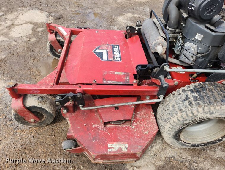 image for item MW9556 Ferris  ZTR lawn mower