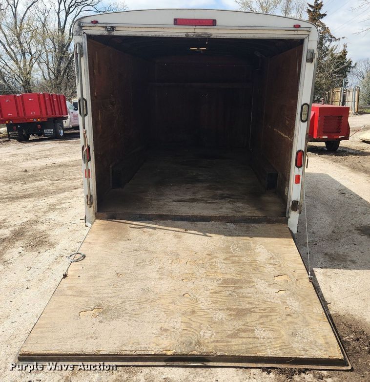 image for item MW9561 2011 Doolittle  enclosed cargo trailer