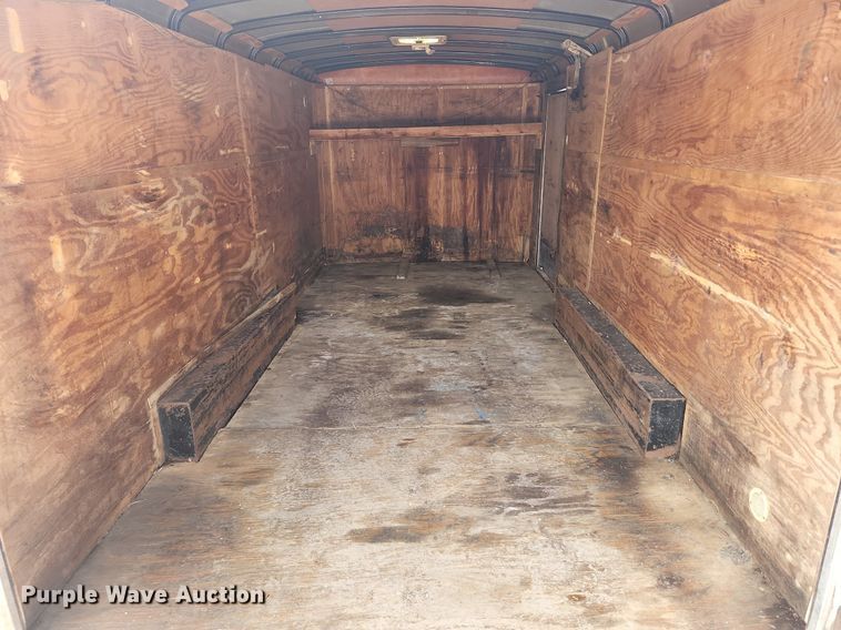 image for item MW9561 2011 Doolittle  enclosed cargo trailer