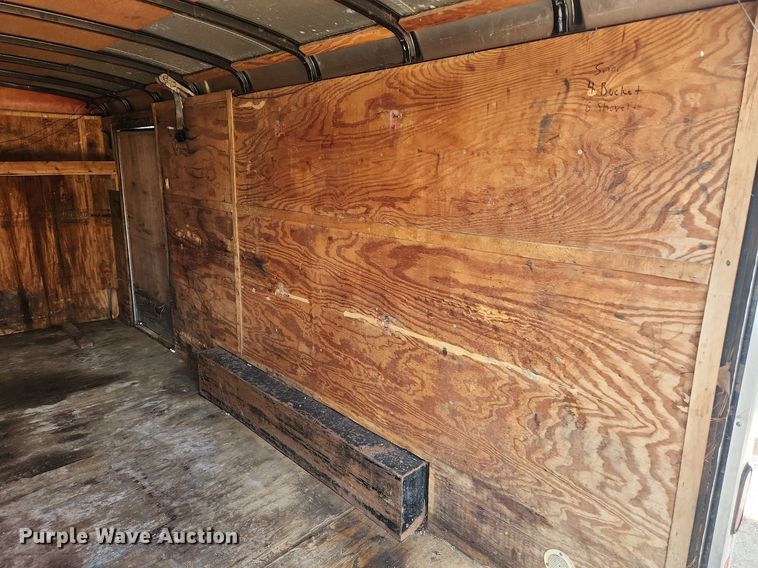 image for item MW9561 2011 Doolittle  enclosed cargo trailer