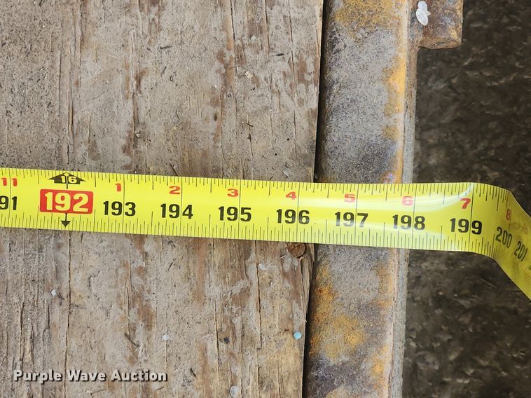 image for item MW9561 2011 Doolittle  enclosed cargo trailer