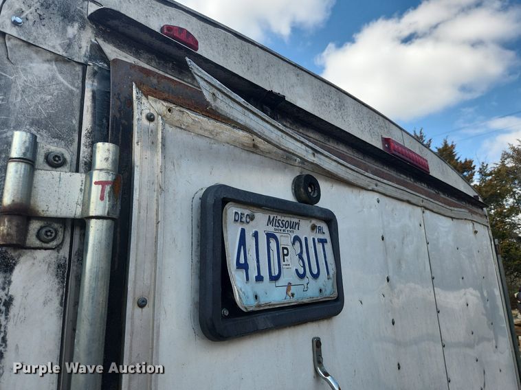 image for item MW9562 2012 Doolittle  enclosed cargo trailer