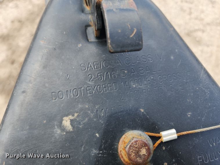 image for item MW9562 2012 Doolittle  enclosed cargo trailer