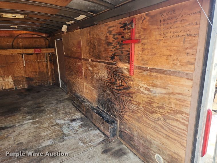 image for item MW9562 2012 Doolittle  enclosed cargo trailer