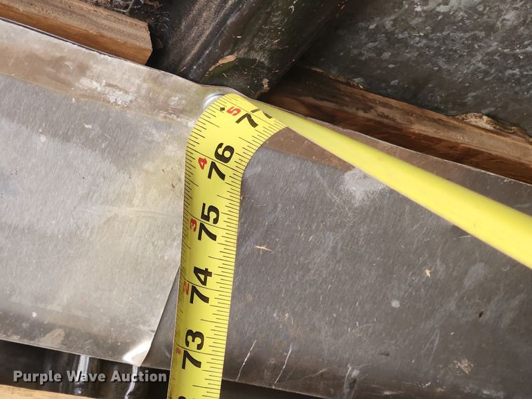 image for item MW9562 2012 Doolittle  enclosed cargo trailer