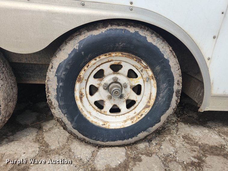 image for item MW9562 2012 Doolittle  enclosed cargo trailer