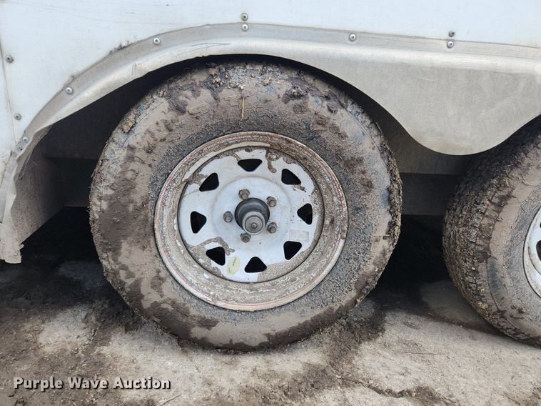 image for item MW9562 2012 Doolittle  enclosed cargo trailer