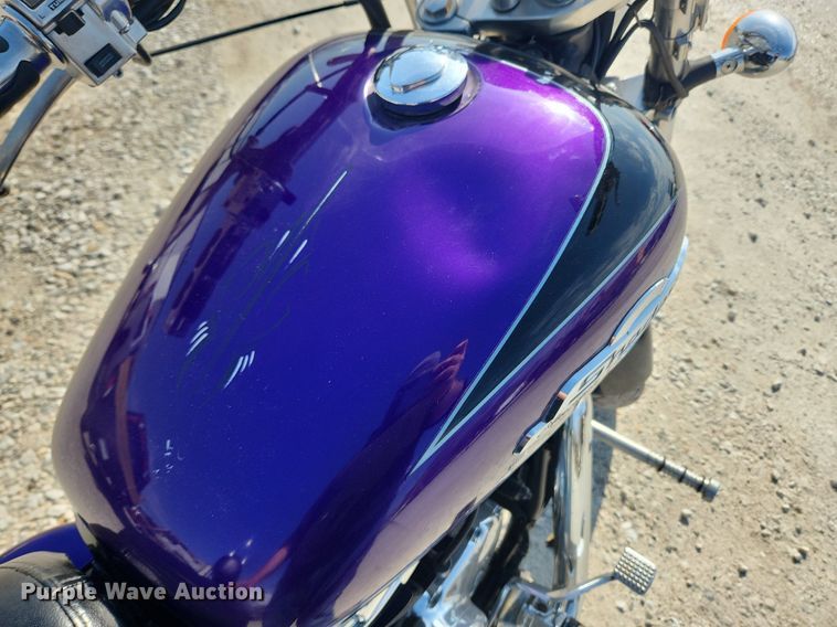 image for item MW9578 1996 Honda Shadow VT1100C2  motorcycle