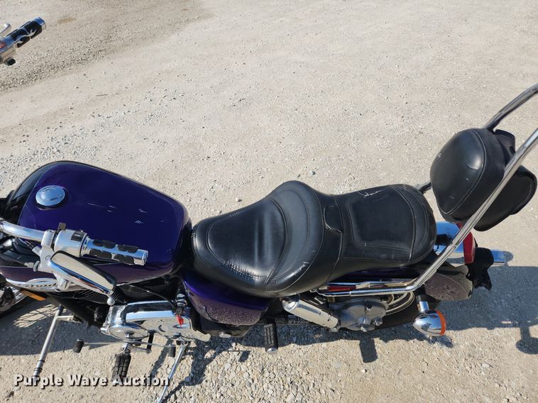 image for item MW9578 1996 Honda Shadow VT1100C2  motorcycle