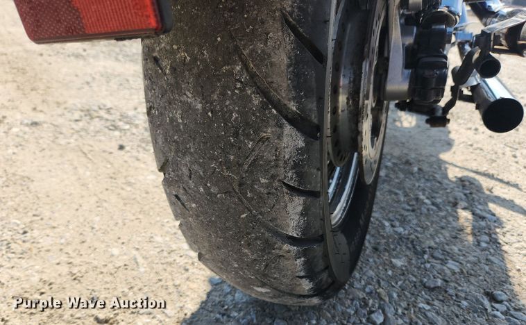 image for item MW9578 1996 Honda Shadow VT1100C2  motorcycle