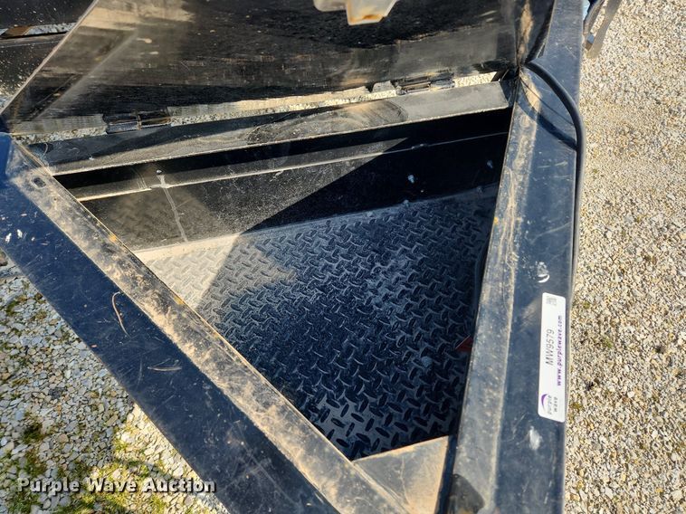 image for item MW9579 2020 Sure-Trac  equipment trailer